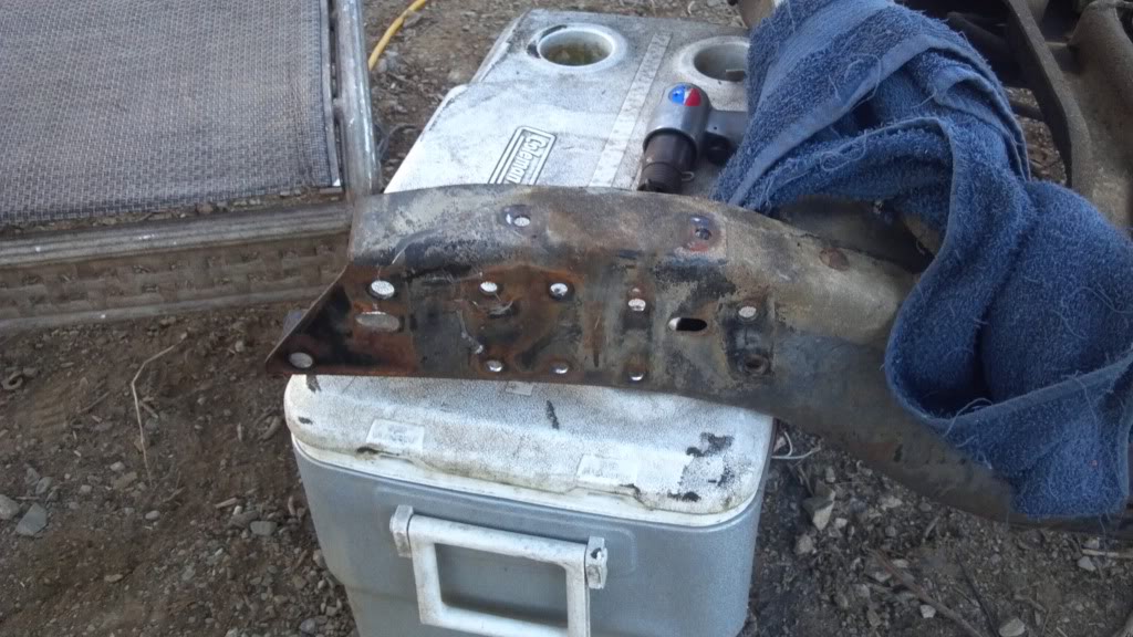 Name:  2012-04-12_19-41-07_167.jpg
Views: 113
Size:  119.7 KB