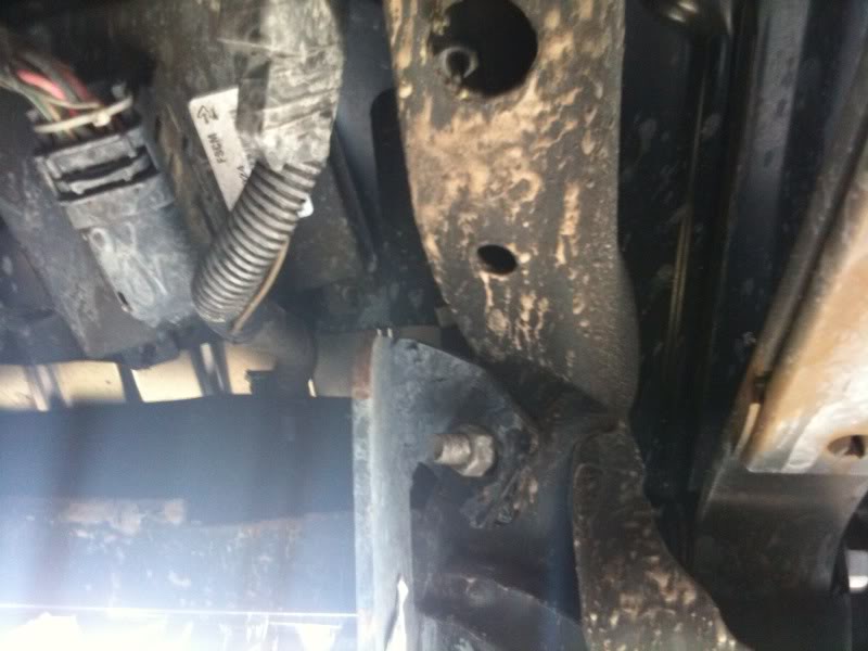 Name: truckdamage5.jpg
Views: 250
Size: 55.1 KB