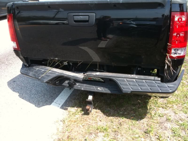 Name:  truckdamage-1.jpg
Views: 582
Size:  100.0 KB