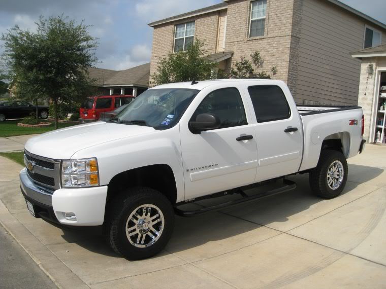 Name:  Whitetruck.jpg
Views: 5540
Size:  70.7 KB