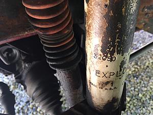 Help ID Shock 2000 GMC Sierra 2500-img_0922.thumb.jpg.0b9b36abc7ecfb4744d160710a41ff7b.jpg