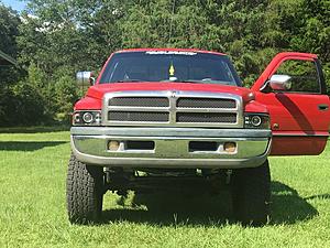 Is my 97 dodge ram uncommon? Personal opinions on how much its worth?-91987d1505006515-97_dodge_ram_4x4_manual_rare_i_have_aftermarket_parts_possible_value-img_0698.jpg